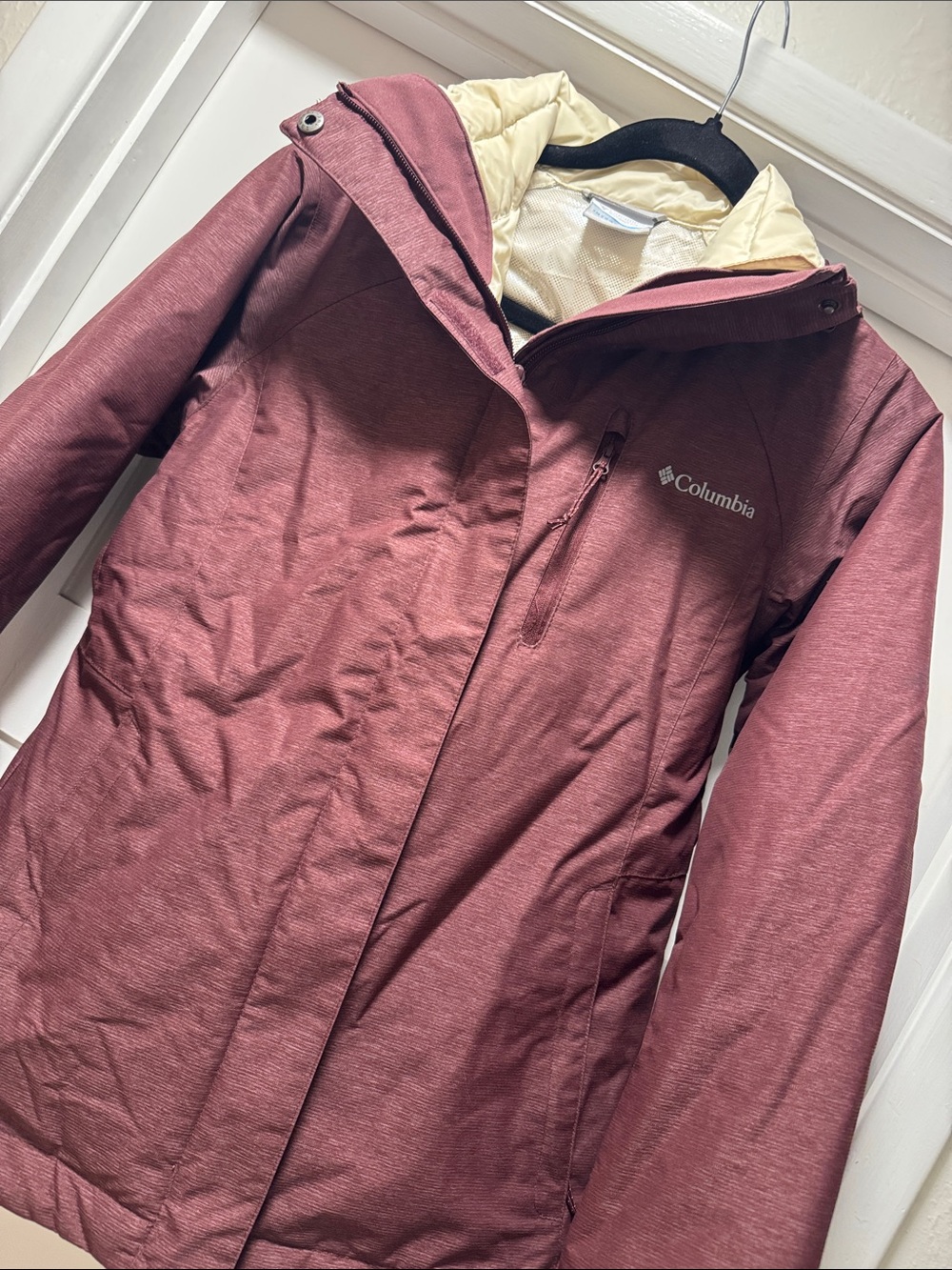 Columbia Women's Maroon Hooded Ski Jacket